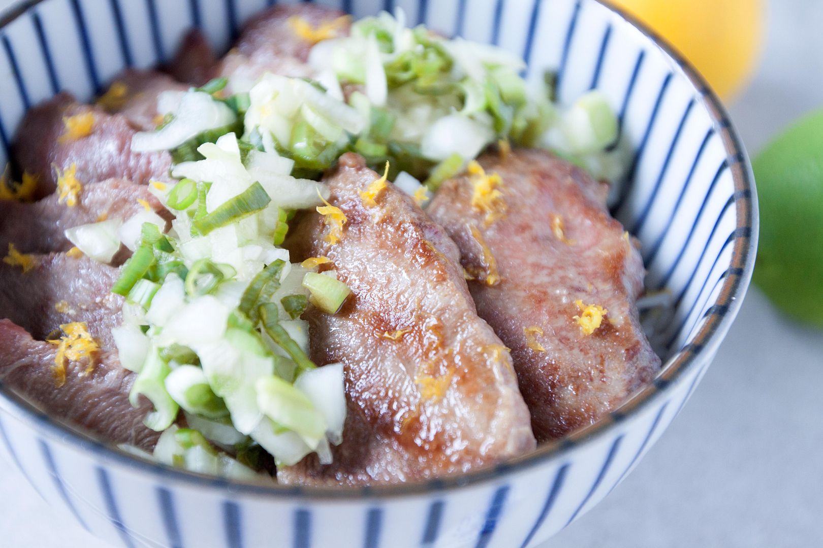Food Makes Me Happy Beef Tongue Rice Bowl with Lemon Onion Sauce (牛タン丼)